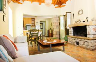 Drakos Vacation Houses - 3
