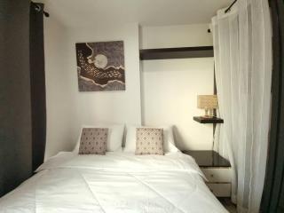 Highly Rated Sukhumvit 5Min BTS OnNut Fully Equipped - 6