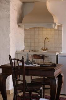 Lithos Stone Suites - 7