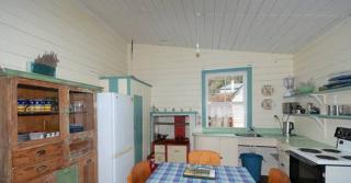 India House & Ica Whare in Whareama, Nr Riversdale Beach - Whareama - 6