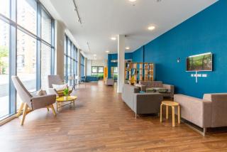 Ensuite Bedrooms with Shared Kitchen and Studios at Marshall Court in Newcastle - 8