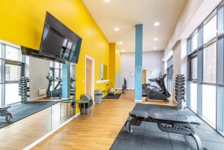 Ensuite Bedrooms with Shared Kitchen and Studios at Marshall Court in Newcastle - 6