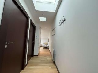 Charmant T2 climatisé dans monument historique à Rochefort, proche centre-ville - FR-1-246B-14 - 9