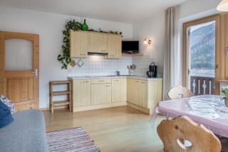 Adlerhorst Rotkehlchen - 1