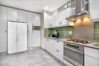Beachside Villa - Camps Bay - Cape Town - 2
