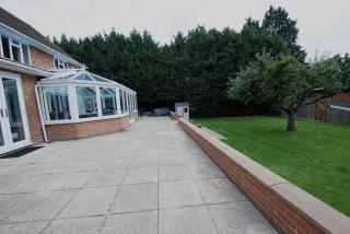 Luxury 6 bedroom house with parking - Northwood - Northwood - 2