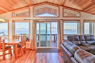 Waterfront Apt with Mtn View, Walk Into Town! - Craig - 3