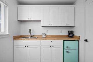 Inn at Rockaway Beach Unit 1 - Rockaway Beach - 7