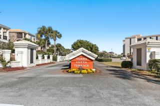 SeaJoy - Destin - 9