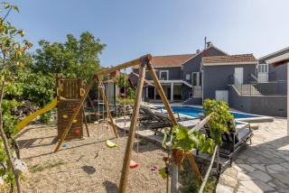 Holiday home Luka - Nova Sela - 8