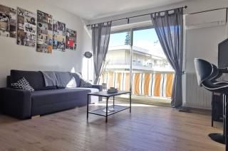 Santa Severina, Trilocale comodo e pratico centro città - Menton - 0