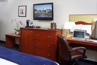 The Marina Inn on San Francisco Bay - 2