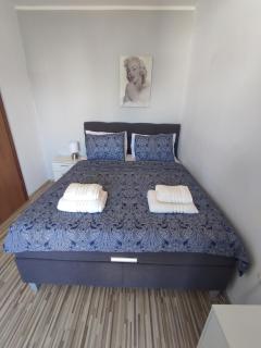 Three Lions Apartment - 3