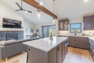 396 N Lena Street - Ridgway - 4