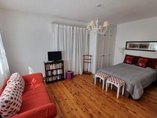 Departamento cálido y céntrico - 3