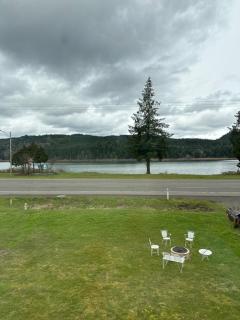 Foster Lake Inn - 1