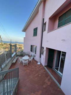 Appartamento vista mare in villa - Spotorno - 2