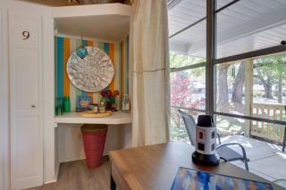 Vibrant Pass Christian Oasis - 3 Blocks to Beach! - 2