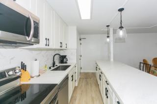 Discovery Bay 4012 - 5