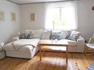 6 person holiday home in HALLABRO-By Traum - 2
