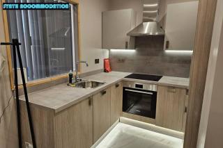 NEW: 1Bedroom Apart (Netflix & Wi-Fi) - 4