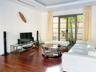 Luxe 2br Pool Villa walk to Bangtao Beach - Ban Thalat Choeng Thale - 4