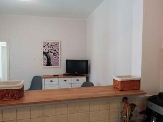 Holiday home in Balatonkeresztur 44078 - Balatonkeresztúr - 0