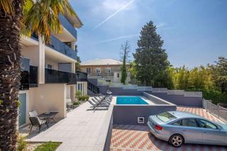 Apartments in Crikvenica 44014 - Crikvenica - 1