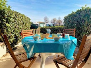 Appartement en Rez-de-Jardin, Pieds dans l'Eau, Terrasse, Parking, 4 Couchages - Le Lavandou - FR-1-251-454 - Le Lavandou - 0