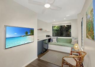 Hibiscus Hideaway - Valla Beach - 5