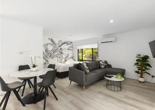 Tropical Spa Bure 19 - Coffs Harbour - 8