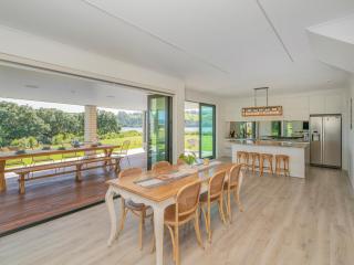 Coastal Daze - Cooks Beach Holiday Home - Cooks Beach - 8