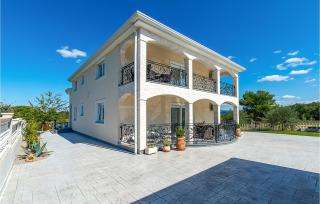 Amazing Apartment In Buje With Wifi - 5