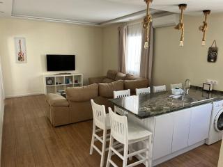 GENUAR APARTMENTS 3 Bedroom close to beach - Malaga - 9
