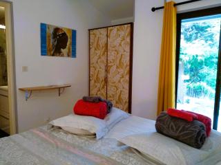 Chambre Indépendante Piscine, Parc, Cuisine... - Brézilhac - 4