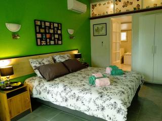 Chambre Indépendante Piscine, Parc, Cuisine... - Brézilhac - 6