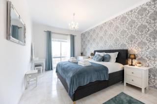 Stylish Seashore Apartment - Lagos - 5