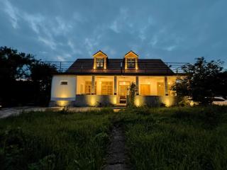 Dsegh Village House - 2