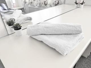 EEE Homes Dudley, a retro expression - 0