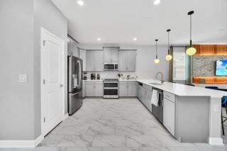 9 Bed Home With Theme Bedrooms Game Room,Pool Spa villa - 7