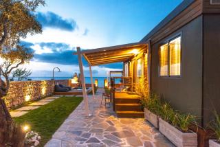 Junam Private Beachfront Cabins - 1