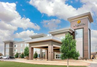 La Quinta by Wyndham Clinton Historic Route 66 - 8