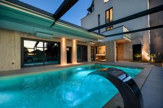 CROWONDER Apartments & Rooms OAZA with heated Swimming Pool and Sauna - Turanj - 5
