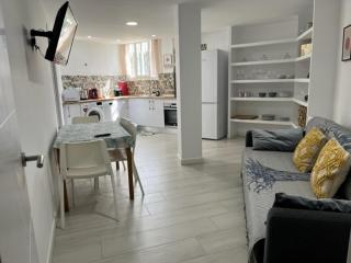 A terrace with sea view, 2 bedrooms apartment in Benalmadena - Benalmádena - 5