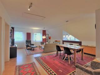 Kobs - FeWo inmitten der Natur mit zwei Bädern, Terrasse und gemütlichem Wohn- und Esszimmer - Ausacker - 5
