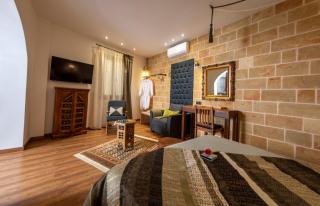 Utopia Luxury Suites - Old Town - Città di Rodi - 3