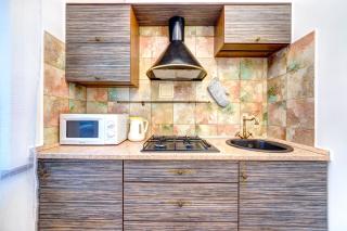 СВІТЛО! VIP Apartment in the Druzhby Narodiv metro station - Kyiv - 3