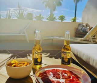 StayatSas Marbella, close to the beach, large 80 m2 terrace, large swimming pools, parking included, 10 minutes from the centre - 4