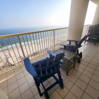 Beach Club B2003- 4 bdrm-4 bath-Updated Beachfront Condo - Gulf Shores - 8