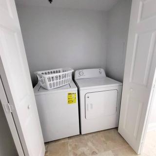 Beach Club B2003- 4 bdrm-4 bath-Updated Beachfront Condo - Gulf Shores - 3